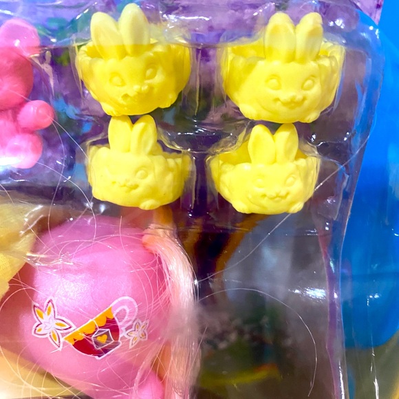 MY LITTLE PONY G3 2003 NWT PRETTY PONY FASHIONS TEA LEAF TOYS R US EXCLUSIVE - Picture 4 of 16